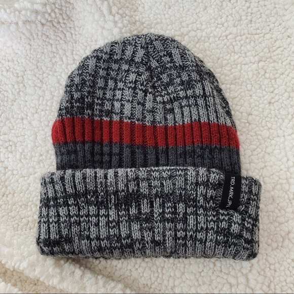 Cotton On Beanie | Gray & Red